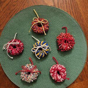 Wreath Christmas Tree Ornaments, 6 Total